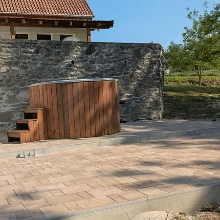 Ferienhaus Macskafeszek Vendeghaz *